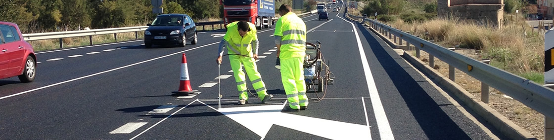 Pintura vial de carreteras